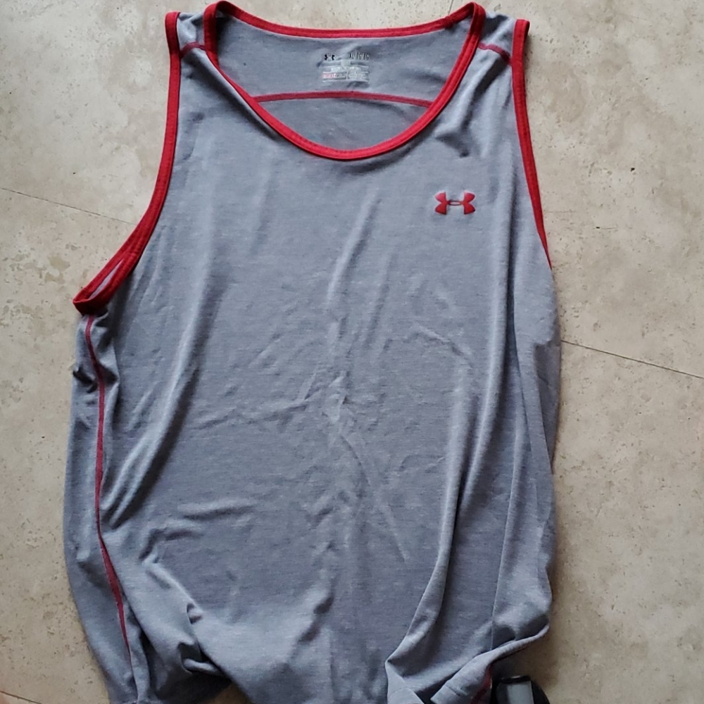 Underarmour tank top